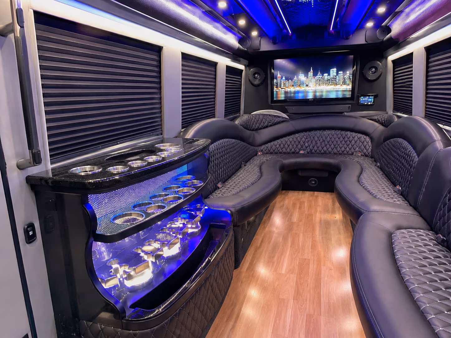 Midwest City Birthday, Sweet 16, & Quinceañera Party Bus Rentals