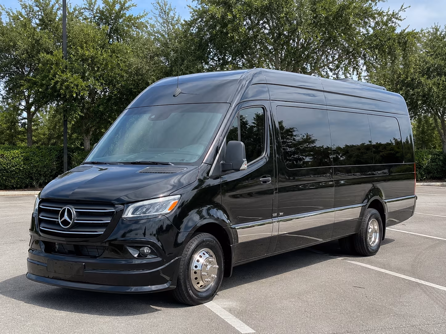 Moore Wedding Transportation & Shuttle Service