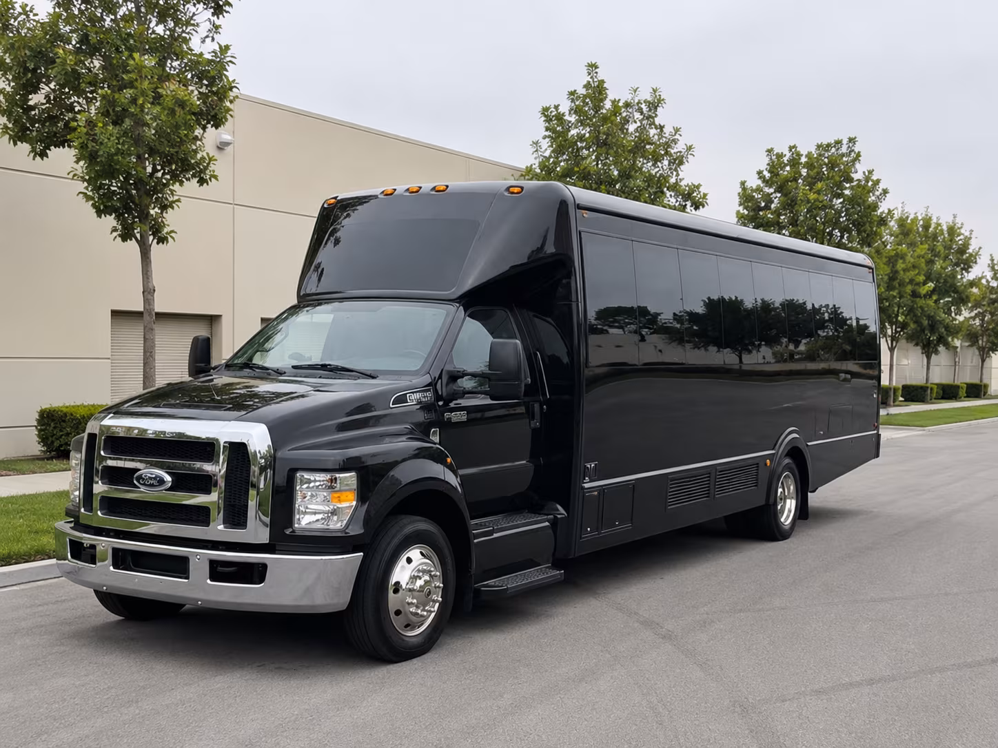 Norman Winery Tour & Pub Crawl Transportation