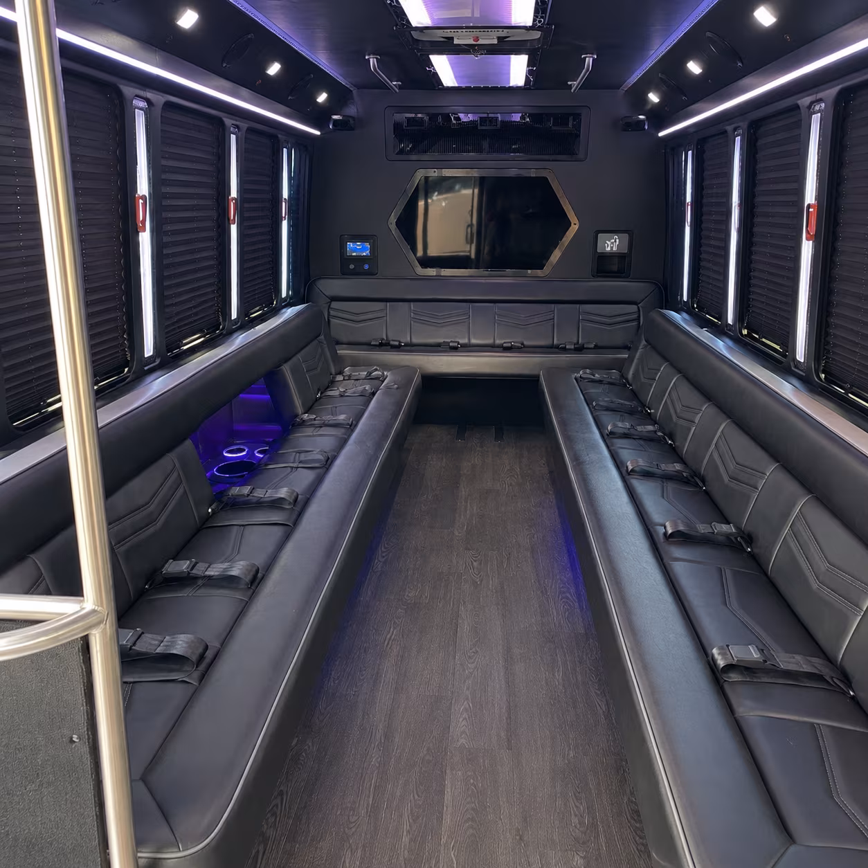 Oklahoma City Winery Tour & Pub Crawl Transportation